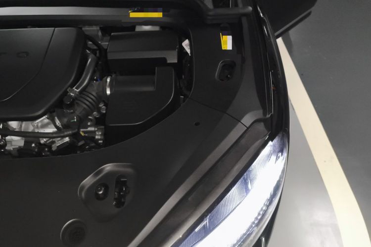 Used Hima AITO M9 2025 Extended-Range Max Version 52 kWh 5-Seater Edition Engine Bay Left