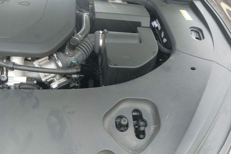 Used Hima AITO M9 2025 Extended-Range Ultra Version 52 kWh 5-Seater Edition Engine Bay Left