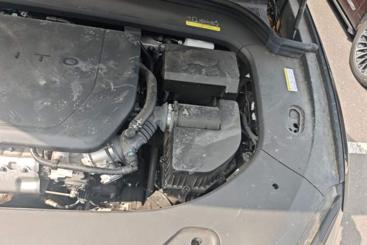 Used Hima AITO M9 2025 Extended-Range Ultra Version 52 kWh 6-Seater Engine Bay Left