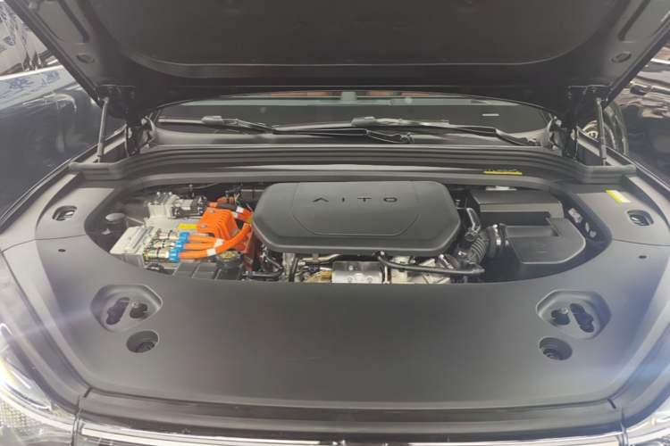 Used Hima AITO M9 2025 Extended-Range Ultra Version 52 kWh 5-Seater Edition Engine Bay