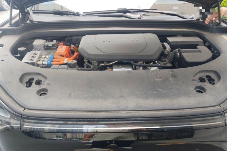 Used Hima AITO M9 2025 Extended-Range Ultra Version 52 kWh 6-Seater Engine Bay