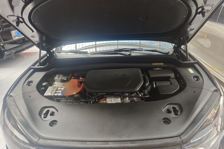 Used Hima AITO M9 2025 Extended-Range Ultra Version 52 kWh 6-Seater Engine Bay