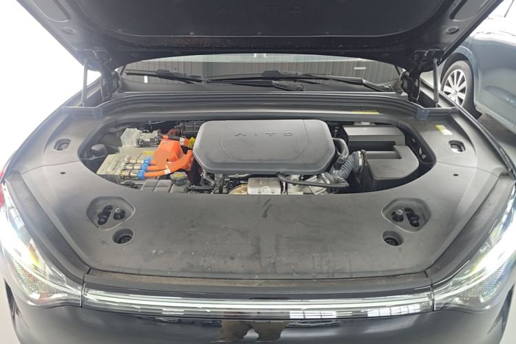 Used Hima AITO M9 2025 Extended-Range Ultra Version 52 kWh 5-Seater Edition Engine Bay