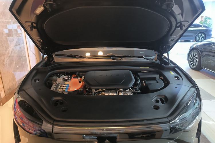 Used Hima AITO M9 2025 Extended-Range Ultra Version 52 kWh 6-Seater Engine Bay