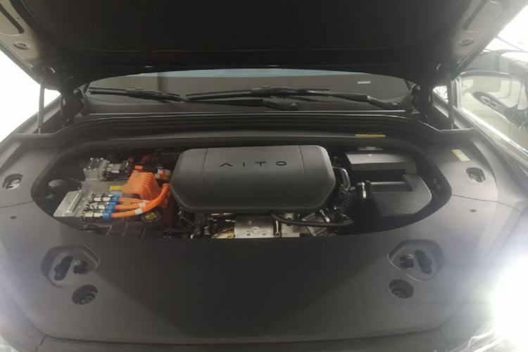 Used Hima AITO M9 2025 Extended-Range Ultra Version 52 kWh 5-Seater Edition Engine Bay
