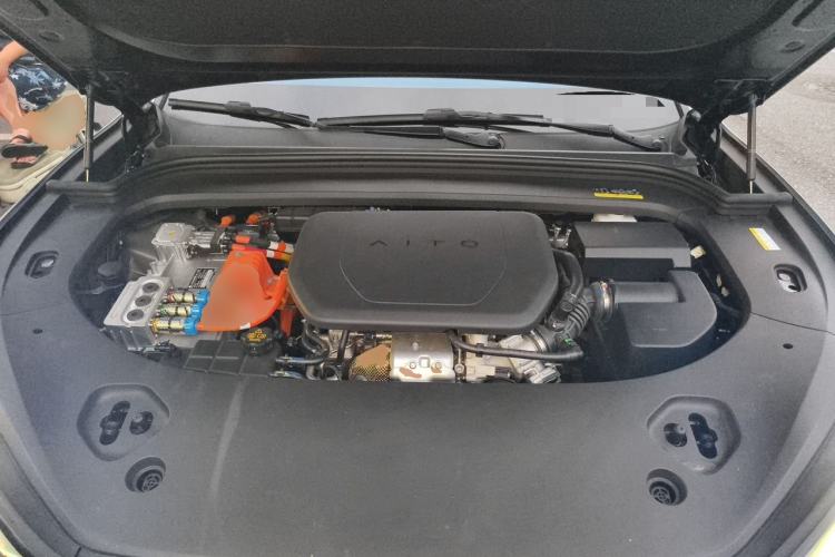 Used Hima AITO M9 2025 Extended-Range Ultra Version 52 kWh 6-Seater Engine Bay