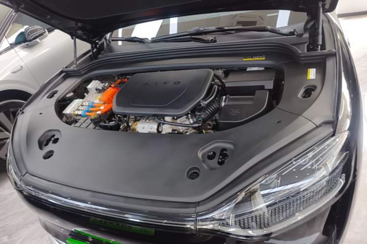 Used Hima AITO M9 2025 Extended-Range Ultra Version 52 kWh 5-Seater Edition Engine Bay