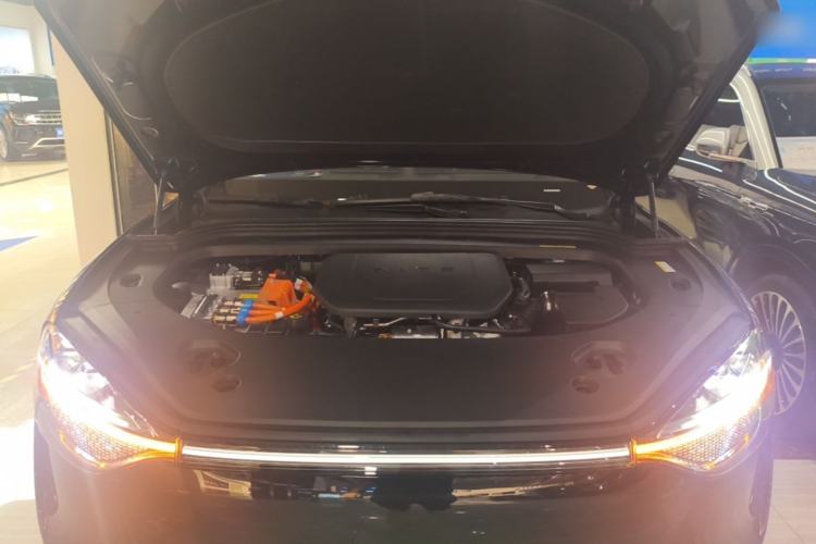 Used Hima AITO M9 2025 Extended-Range Max Version 52 kWh 5-Seater Edition Engine Bay