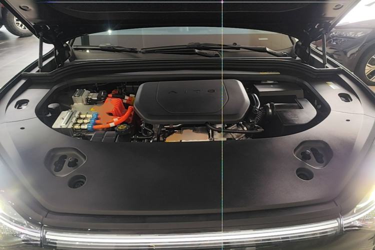 Used Hima AITO M9 2025 Extended-Range Ultra Version 52 kWh 6-Seater Engine Bay