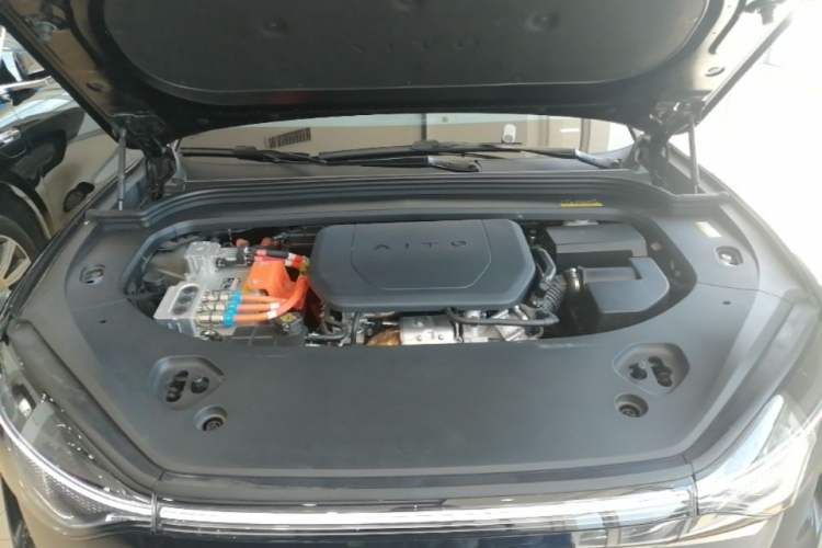 Used Hima AITO M9 2025 Extended-Range Max Version 52 kWh 5-Seater Edition Engine Bay