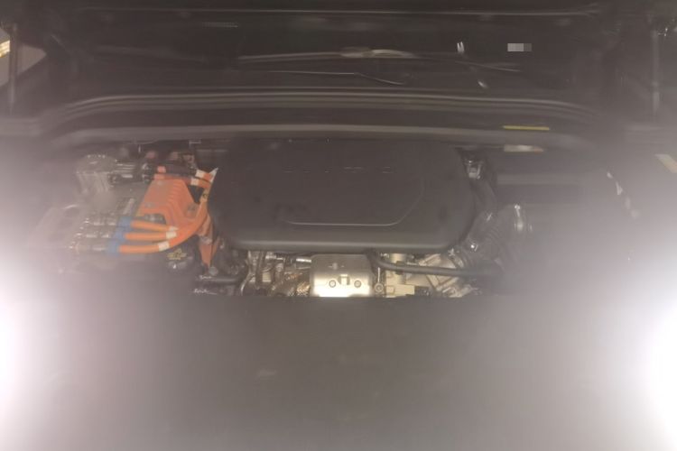 Used Hima AITO M9 2025 Extended-Range Ultra Version 52 kWh 6-Seater Engine Bay