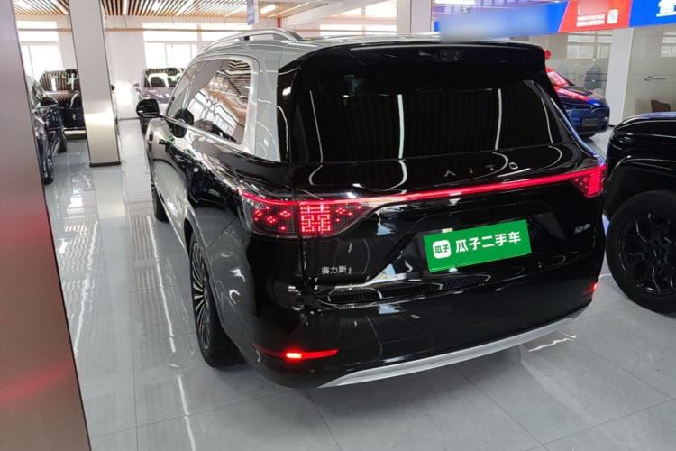Used Hima AITO M9 2025 Extended-Range Ultra Version 52 kWh 6-Seater Exterior 2