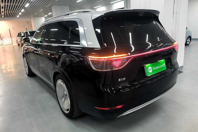 Used Hima AITO M9 2025 Model Range-Extended Ultra Edition 52kWh 6-seater (896-line LiDAR) Exterior 2