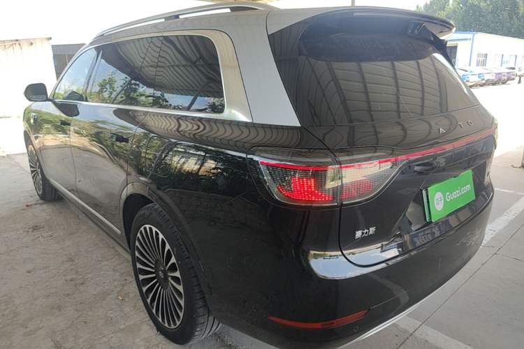 Used Hima AITO M9 2025 Extended-Range Ultra Version 52 kWh 6-Seater Exterior 2