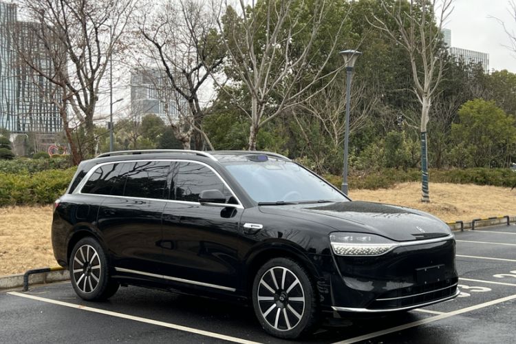 Used Hima AITO M9 2025 Extended-Range Ultra Version 52 kWh 6-Seater Exterior 2