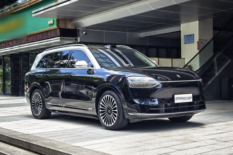 Used Hima AITO M9 2025 Extended-Range Ultra Version 52 kWh 6-Seater Exterior 2