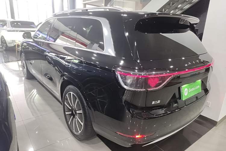Used Hima AITO M9 2025 Extended-Range Ultra Version 52 kWh 6-Seater Exterior 2