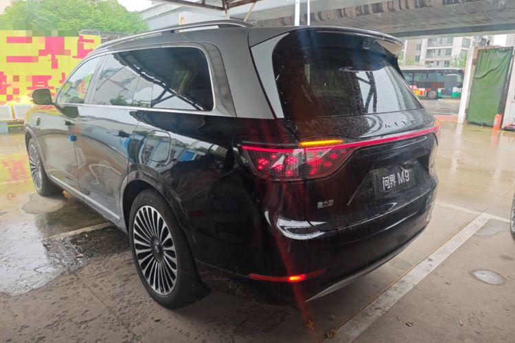 Used Hima AITO M9 2025 Extended-Range Ultra Version 52 kWh 5-Seater Edition Exterior 2