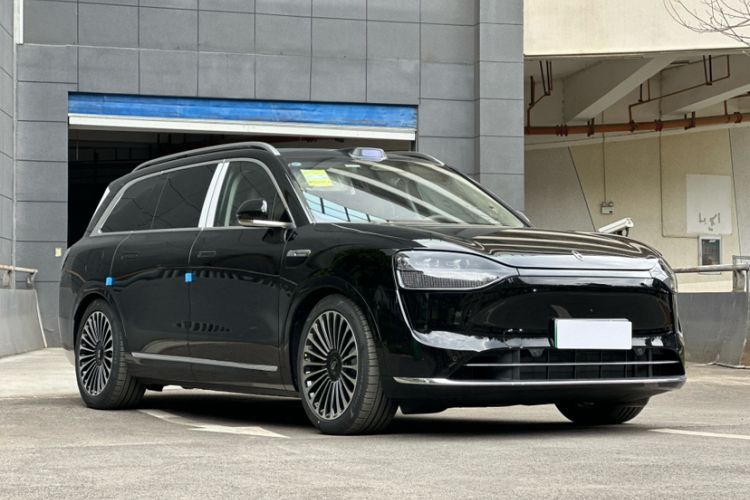 Used Hima AITO M9 2025 Extended-Range Ultra Version 52 kWh 6-Seater Exterior 3