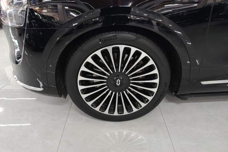 Used Hima AITO M9 2025 Extended-Range Ultra Version 52 kWh 6-Seater Exterior 4