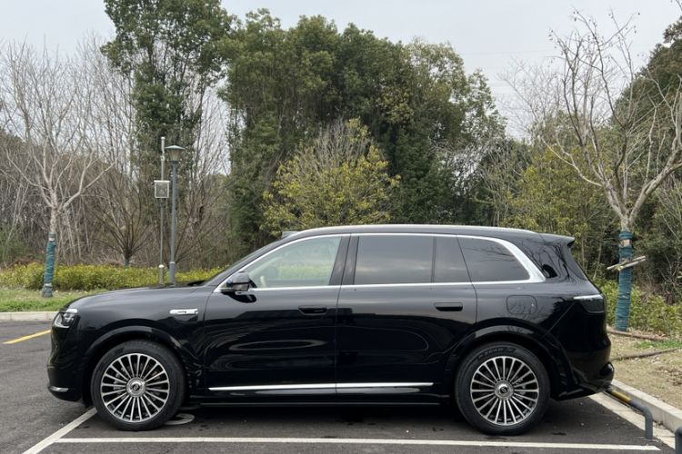 Used Hima AITO M9 2025 Extended-Range Ultra Version 52 kWh 6-Seater Exterior 4