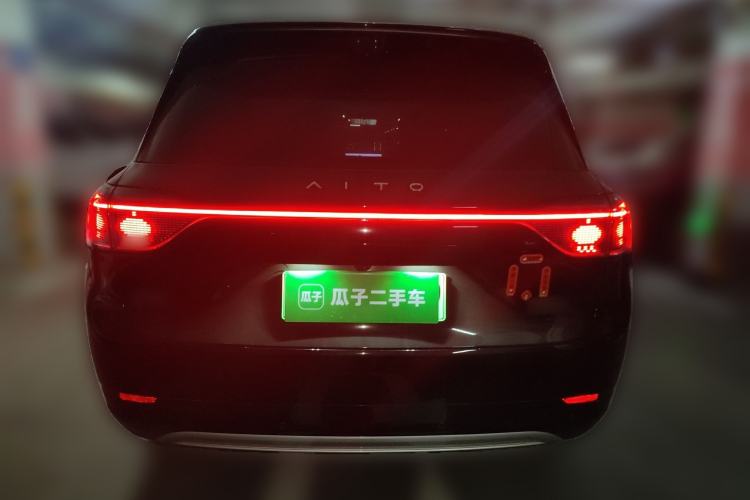 Used Hima AITO M9 2025 Extended-Range Ultra Version 52 kWh 6-Seater Exterior 4