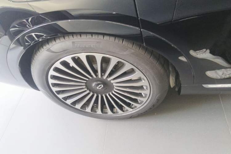 Used Hima AITO M9 2025 Extended-Range Ultra Version 52 kWh 6-Seater Exterior 5
