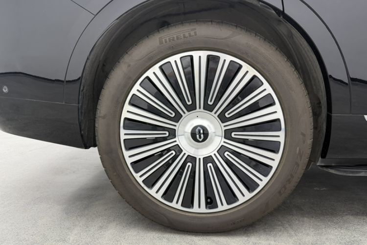 Used Hima AITO M9 2025 Extended-Range Ultra Version 52 kWh 6-Seater Exterior 6