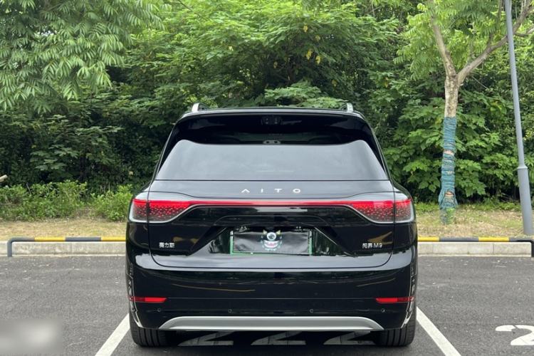 Used Hima AITO M9 2025 Extended-Range Ultra Version 52 kWh 6-Seater Exterior 6