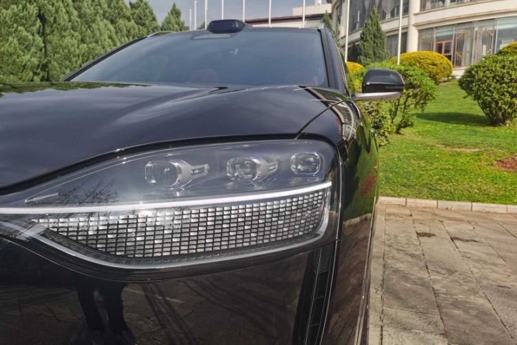 Used Hima AITO M9 2025 Extended-Range Ultra Version 52 kWh 5-Seater Edition Exterior 7