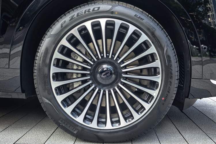 Used Hima AITO M9 2025 Extended-Range Ultra Version 52 kWh 6-Seater Exterior 8