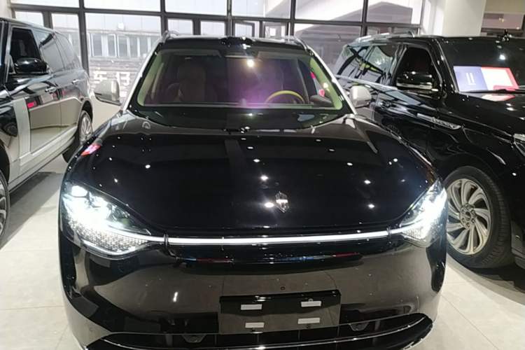 Used Hima AITO M9 2025 Extended-Range Ultra Version 52 kWh 6-Seater Front