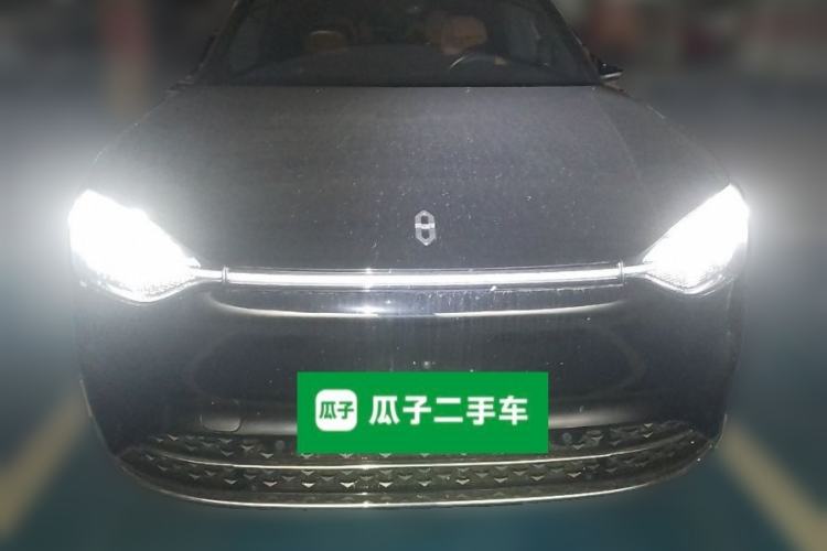 Used Hima AITO M9 2025 Extended-Range Max Version 52 kWh 6-Seater Edition Front