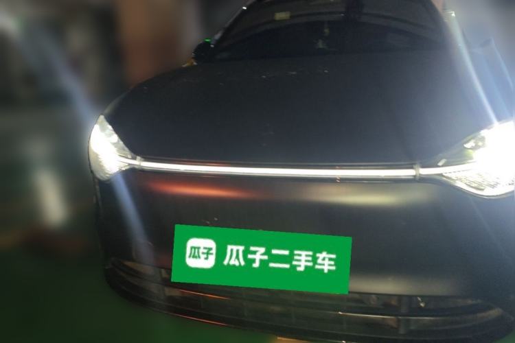 Used Hima AITO M9 2025 Extended-Range Ultra Version 52 kWh 6-Seater Front