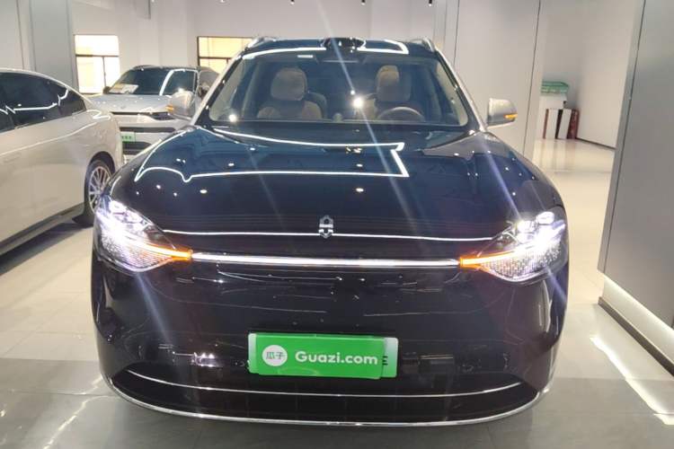 Used Hima AITO M9 2025 Extended-Range Ultra Version 52 kWh 6-Seater Front