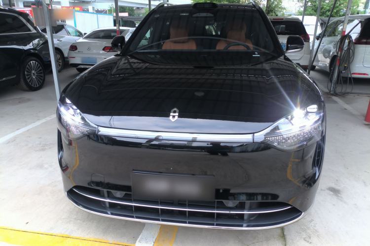 Used Hima AITO M9 2025 Model Range-Extended Ultra Edition 52kWh 6-seater (896-line LiDAR) Front