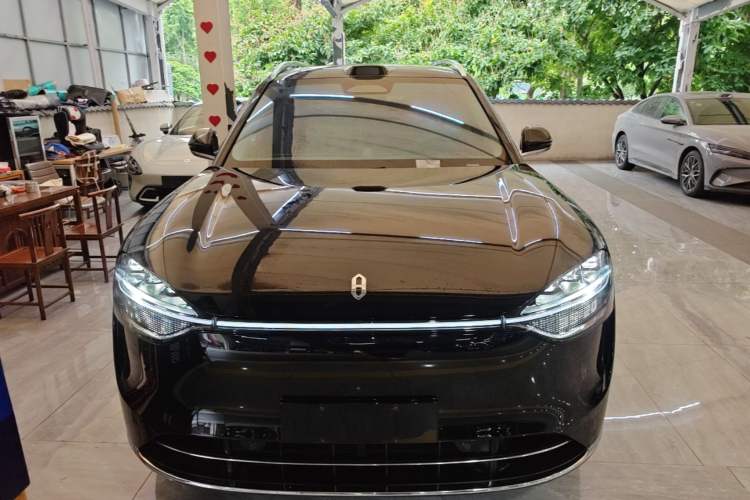 Used Hima AITO M9 2025 Extended-Range Max Version 52 kWh 6-Seater Edition Front