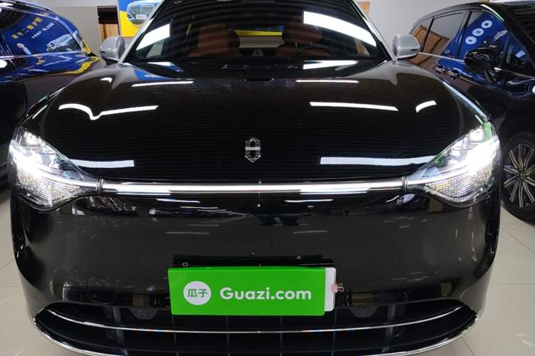 Used Hima AITO M9 2025 Extended-Range Ultra Version 52 kWh 6-Seater Front
