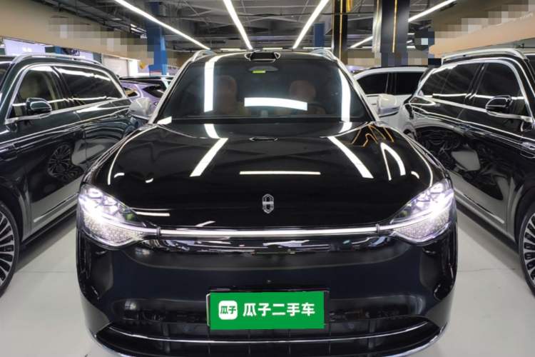 Used Hima AITO M9 2025 Extended-Range Ultra Version 52 kWh 6-Seater Front