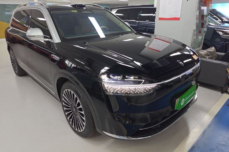 Used Hima AITO M9 2025 Extended-Range Ultra Version 52 kWh 6-Seater Front Right 45 Deg