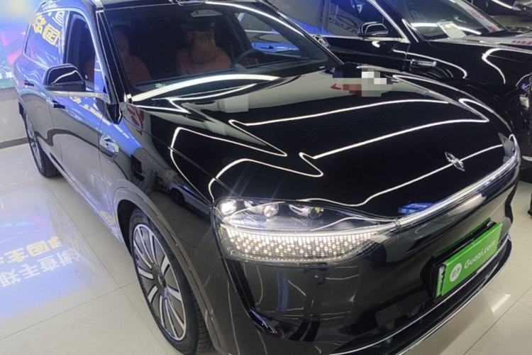 Used Hima AITO M9 2025 Extended-Range Ultra Version 52 kWh 6-Seater Front Right 45 Deg
