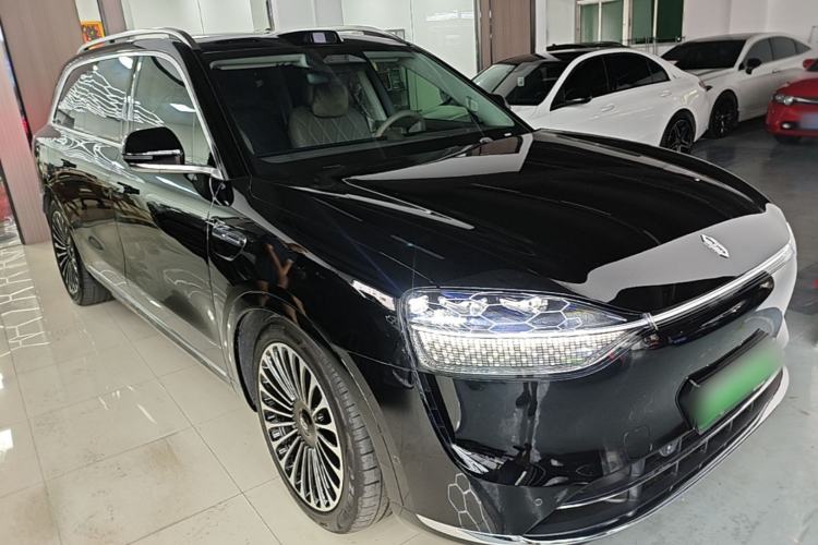 Used Hima AITO M9 2025 Extended-Range Max Version 52 kWh 6-Seater Edition Front Right 45 Deg