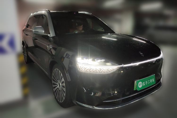 Used Hima AITO M9 2025 Extended-Range Ultra Version 52 kWh 6-Seater Front Right 45 Deg