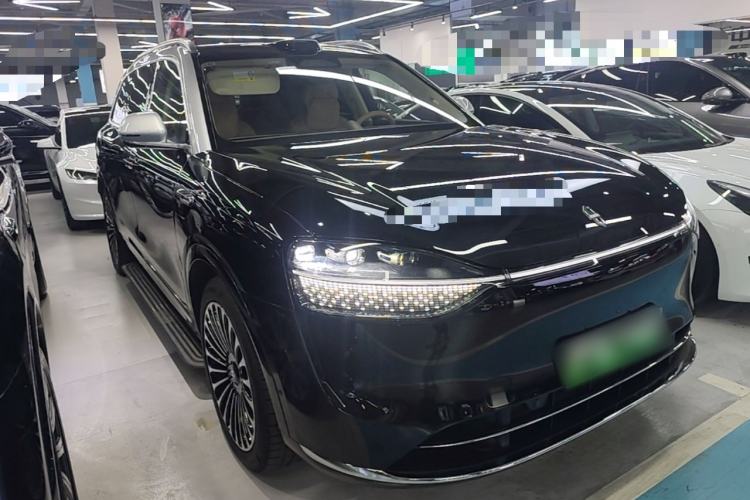 Used Hima AITO M9 2025 Extended-Range Ultra Version 52 kWh 6-Seater Front Right 45 Deg