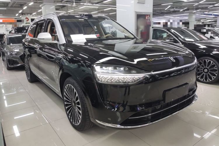 Used Hima AITO M9 2025 Extended-Range Ultra Version 52 kWh 6-Seater Front Right 45 Deg