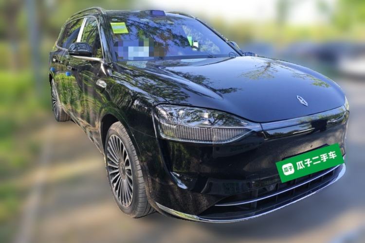 Used Hima AITO M9 2025 Extended-Range Max Version 52 kWh 5-Seater Edition Front Right 45 Deg