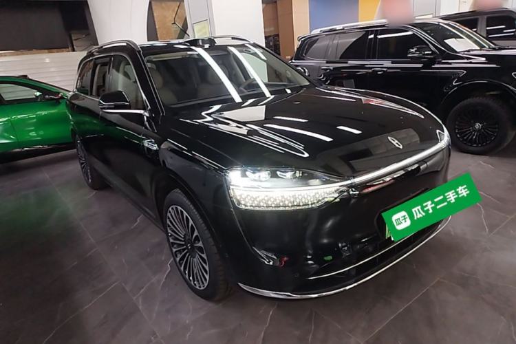 Used Hima AITO M9 2025 Extended-Range Ultra Version 52 kWh 6-Seater Front Right 45 Deg