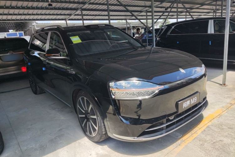 Used Hima AITO M9 2025 Model Range-Extended Max Edition 52kWh 5-seater (896-line LiDAR) Front Right 45 Deg