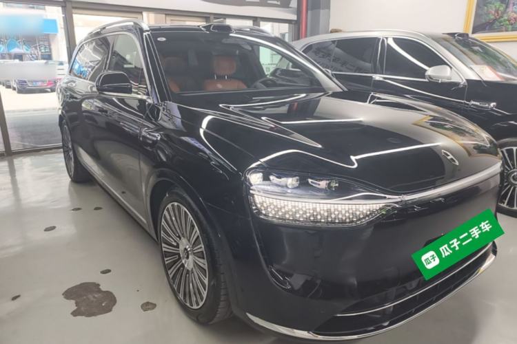 Used Hima AITO M9 2025 Extended-Range Ultra Version 52 kWh 5-Seater Edition Front Right 45 Deg