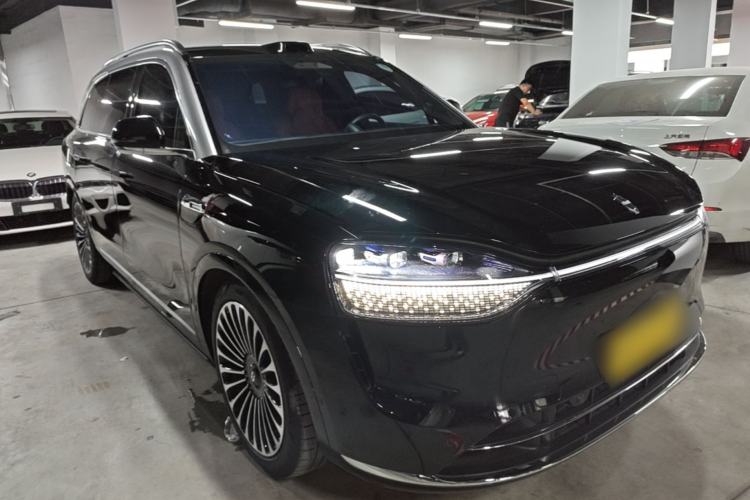 Used Hima AITO M9 2025 Extended-Range Ultra Version 52 kWh 6-Seater Front Right 45 Deg